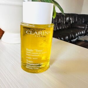 Clarins Tonic Treatment Oil in Bright Yellow